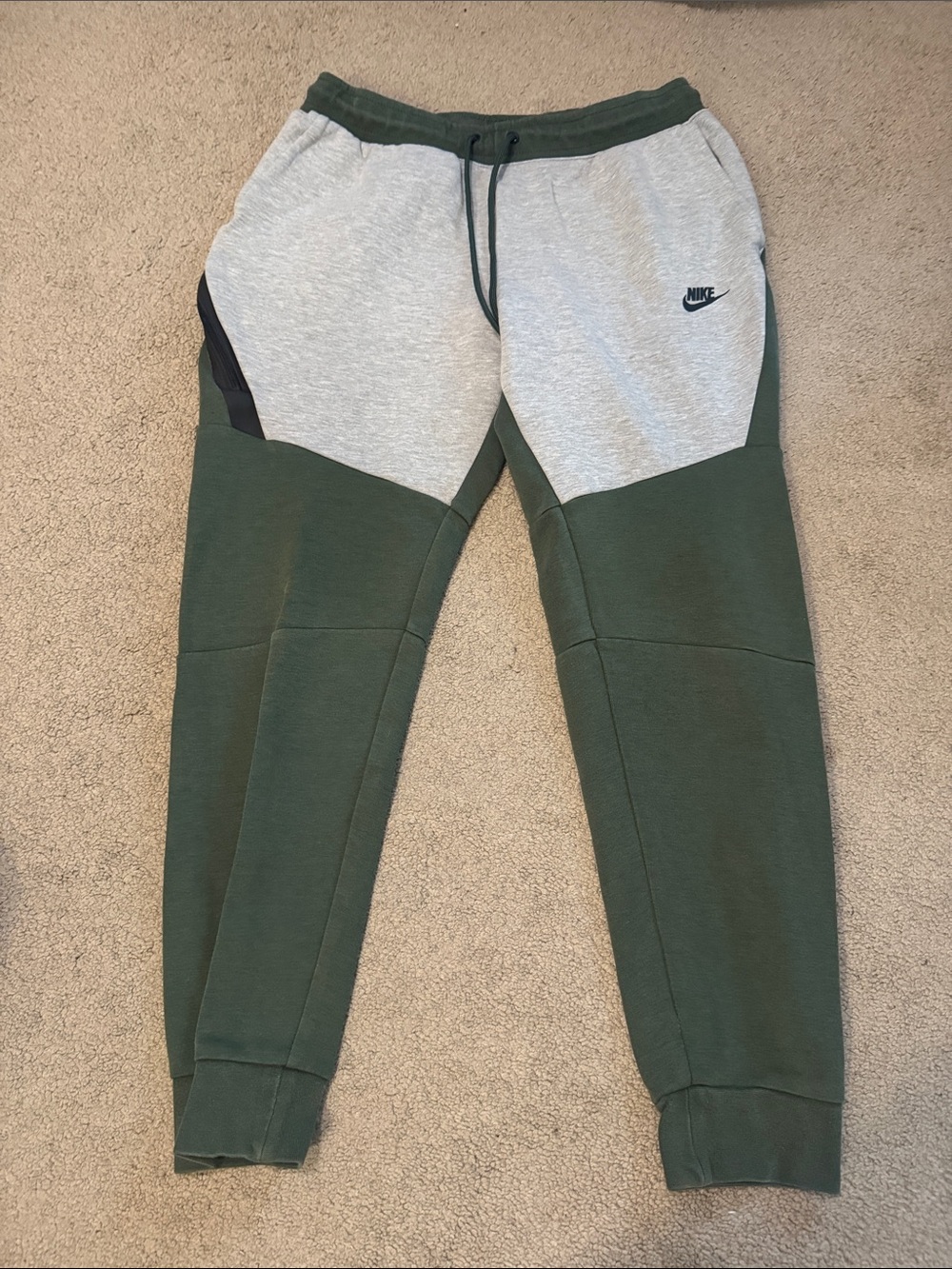 Nike Joggers